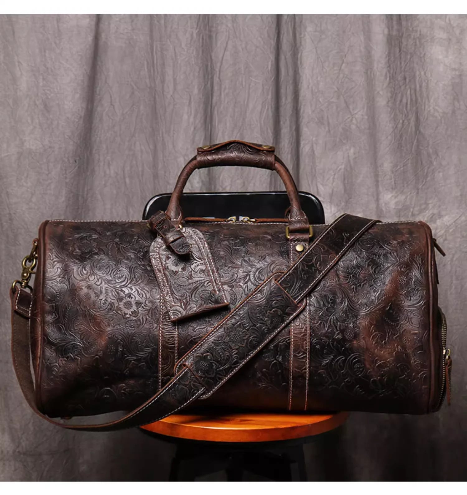 LUOKIR Vintage Leder Tote Reisetasche – Große Travel Duffle Bag aus geprägtem echtem Rindsleder, Premium Wochenend- & Sporttasche
