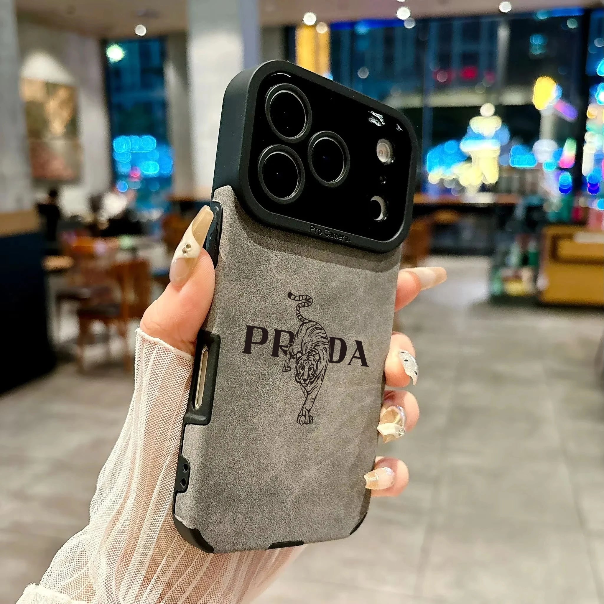 Luxuriöse Mikrofaser-Leder Handyhülle für iPhone 17, 16, 15, 14, 13, 12, 11 Pro &amp; Pro Max - Funda de cubierta completa Italy Tiger Streetwear