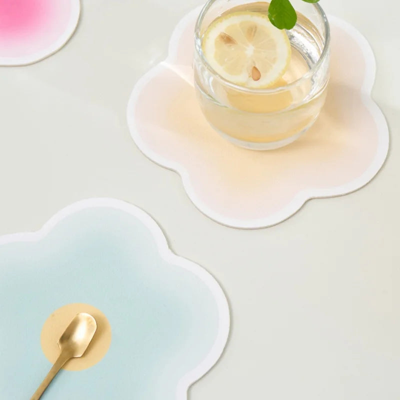 Blumenförmige Leder Untersetzer & Tischmatten – Hitzebeständig, rutschfest & dekorativ, kreative Platzsets in Farbverlauf