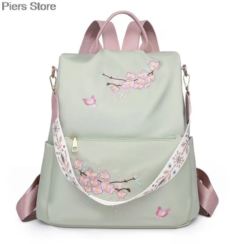 Großer Damen Rucksack aus weichem Lederlook – Modischer Softback Studentinnen-Rucksack mit viel Stauraum 