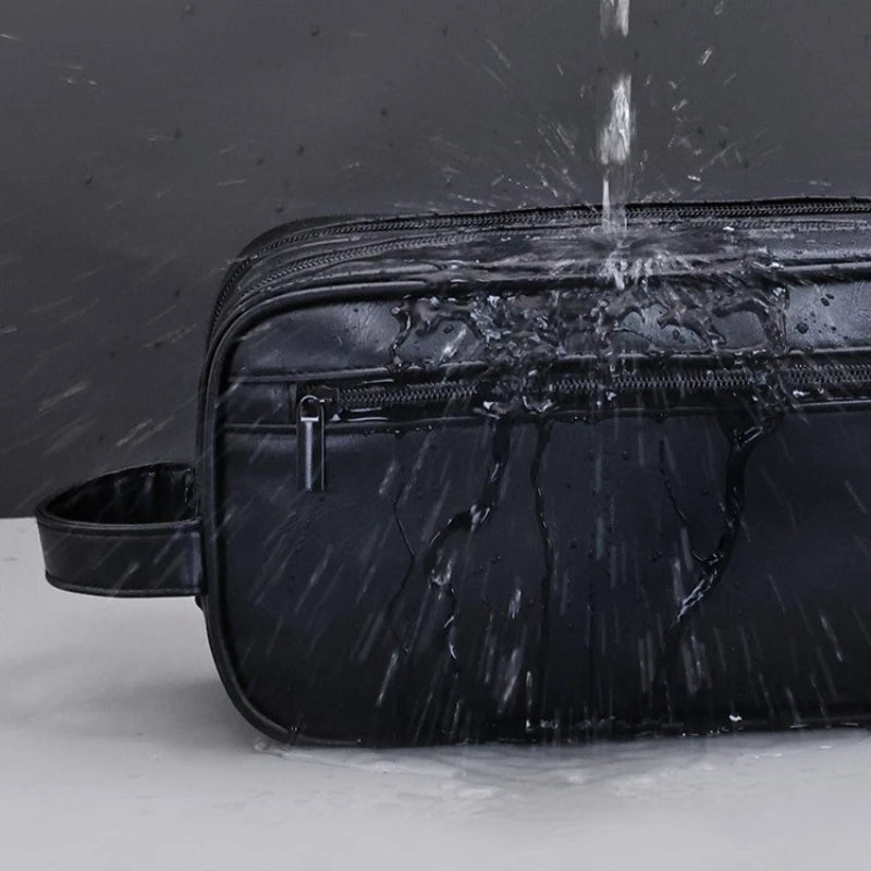 2025 Doppelstöckiger Kulturbeutel aus PU-Leder – Wasserdichte Reise- & Business Kosmetiktasche für Damen & Herren