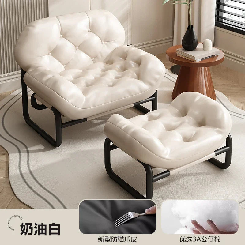 Moderner Leder-Relaxsessel mit Armlehnen & Fußhocker – Minimalistischer Single Sofa Chair in Weiß für Wohnzimmer, Balkon & Meditation
