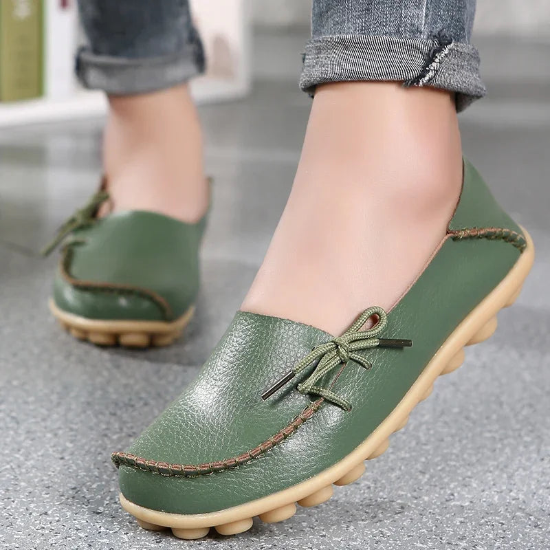 YBQJOO Damen Flats – Slip-On Mokassins aus echtem Leder, runde Zehen, bequeme Loafers für Alltag, Pflege & Plus Size 33-50