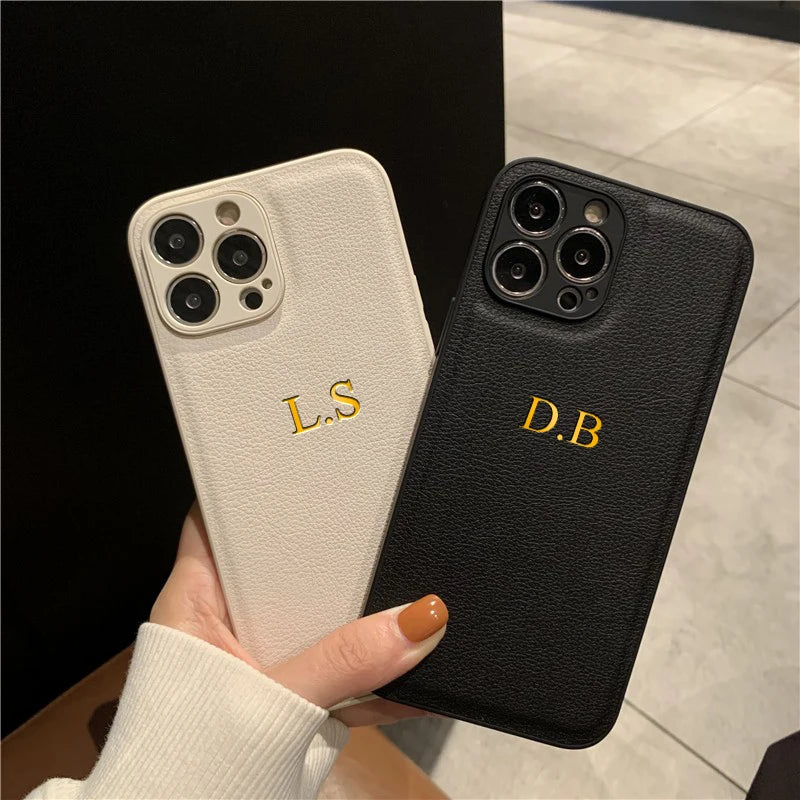 Personalisierte Leder iPhone Hülle mit Initialen & Namen – Luxus PU Leather Case für iPhone 11 bis iPhone 17 Pro Max & Plus