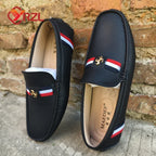YRZL Herren Loafer in Weiß & Schwarz – Bequeme Slip-On Mokassins aus PU-Leder, Sommerliche Driving Shoes für Alltag & Freizeit