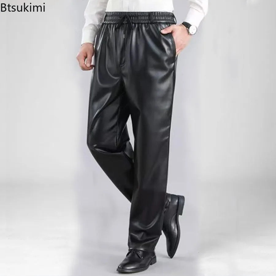 Herren PU Lederhose Herbst/Winter – Elastischer Bund, gerade Casual-Passform, winddichte & warme Motorrad-Kunstlederhose