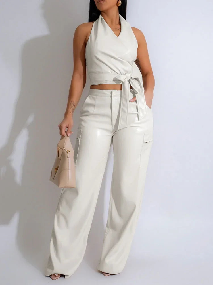 Elegantes PU-Leder 2-Teiler Damen Set – Halter Crop Top Rückenfrei & High-Waist Wide-Leg Hose, Sexy Y2K Club & Party Outfit