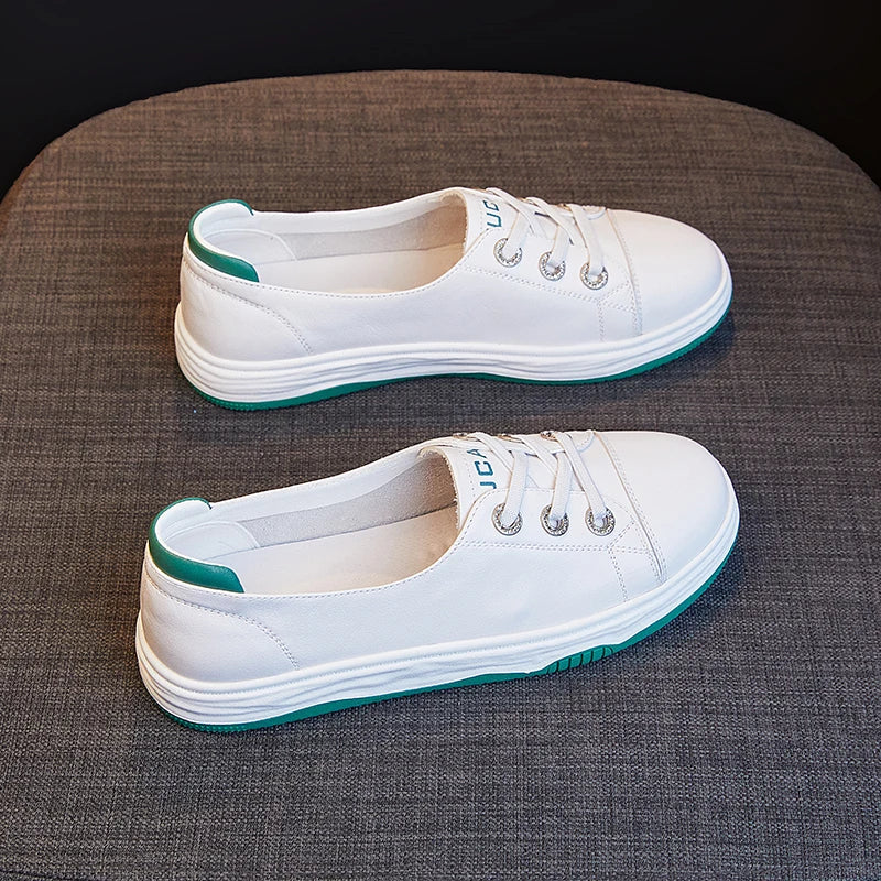 Damen Leder Sneaker Slip-On – Luxus Casual Schuhe aus echtem Leder, flache Designer-Sneakers für Frühjahr &amp; Sommer 