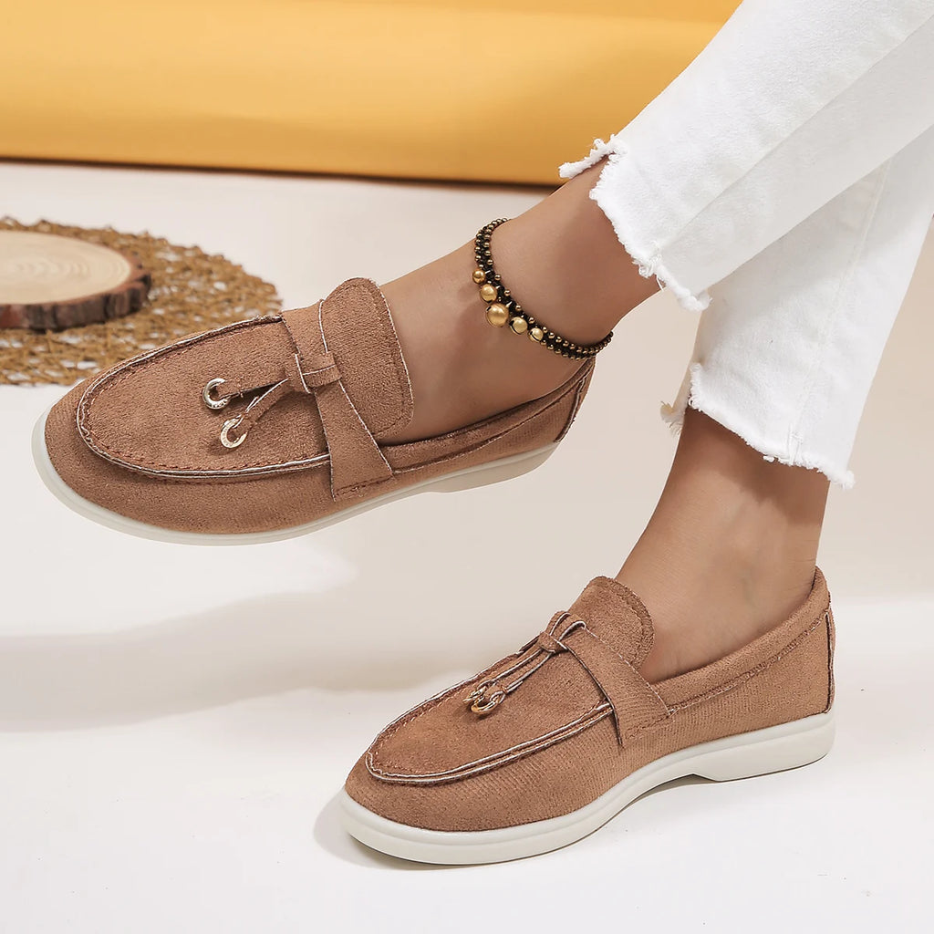 Damen Retro Slip-On Schuhe aus weichem Leder – Bequeme Lazy Shoes mit dicker Sohle & flachem Absatz für Alltag & Freizeit