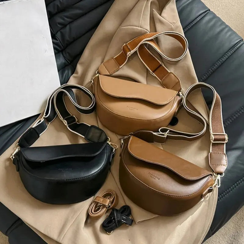 Sacoche de selle vintage pour femme – Petite pochette de transport en cuir PU avec boutons et bretelles à bandoulière 
