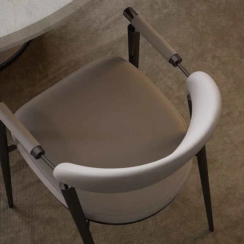 Moderner Leder-Armlehnenstuhl mit Rückenstütze – Nordischer Relax- &amp; Lesesessel für Wohnzimmer, Restaurant &amp; Arbeitsbereich