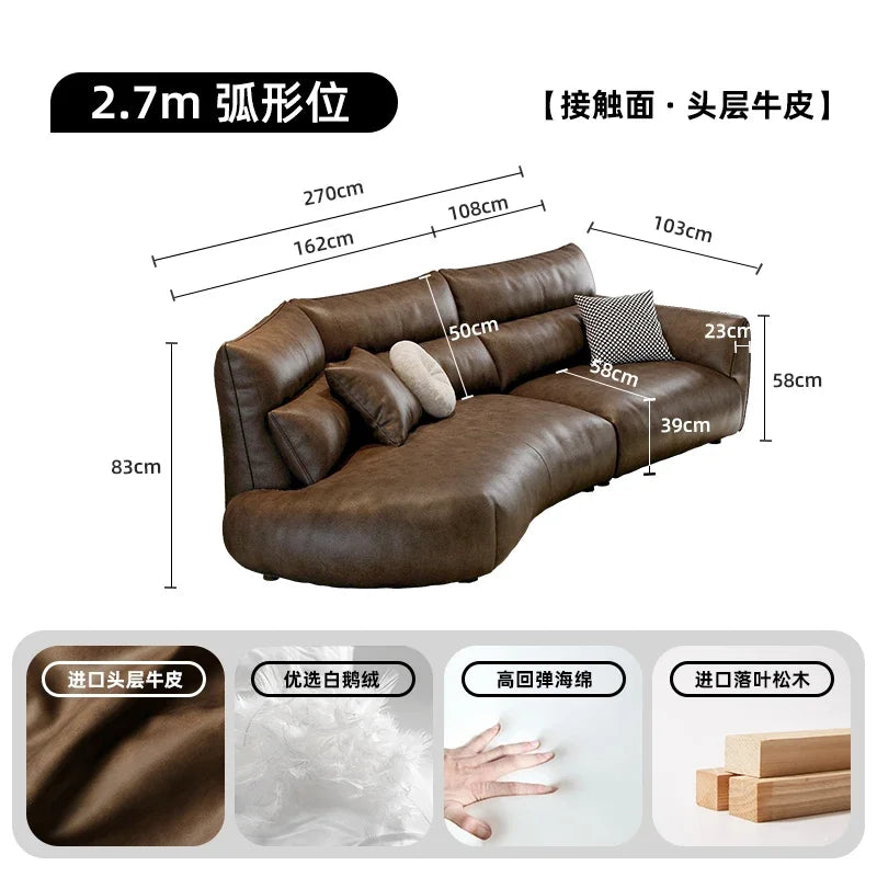 Luxuriöses Designer-Ledersofa im chinois-modernen Stil – Geschwungenes Wohnzimmer-Sofa aus Rindsleder, komfortables Relax-Canap for stilvolles Wohnen