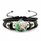 Demon Slayer™ Lederarmband mit Figuren-Charm – Tanjiro, Nezuko, Inosuke & Zenitsu | Verstellbares Fan-Armband mit Glasanhänger
