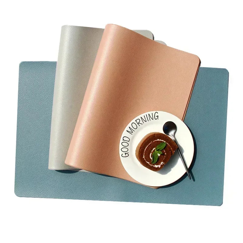 Nordic Style Leder Tischset – Rechteckige, wasserdichte & ölbeständige Platzmatte aus PVC für Zuhause, Hotel & Restaurant (30 × 45 cm)
