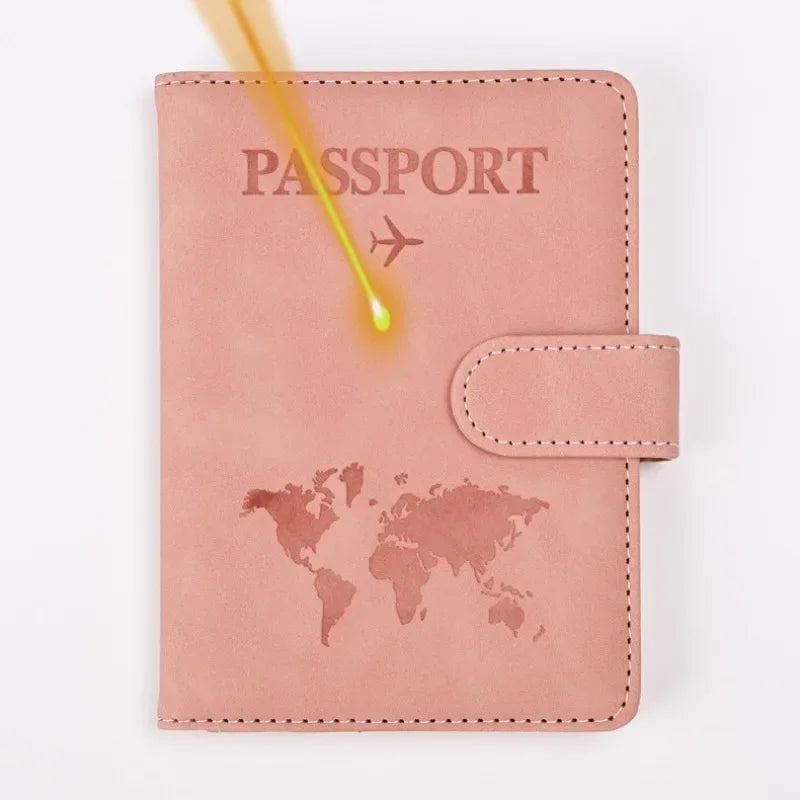 CEXIKA Personalisierte Reisepasshülle – PU-Leder Passport Cover mit Namensgravur als Geschenk zur Hochzeit & Reise