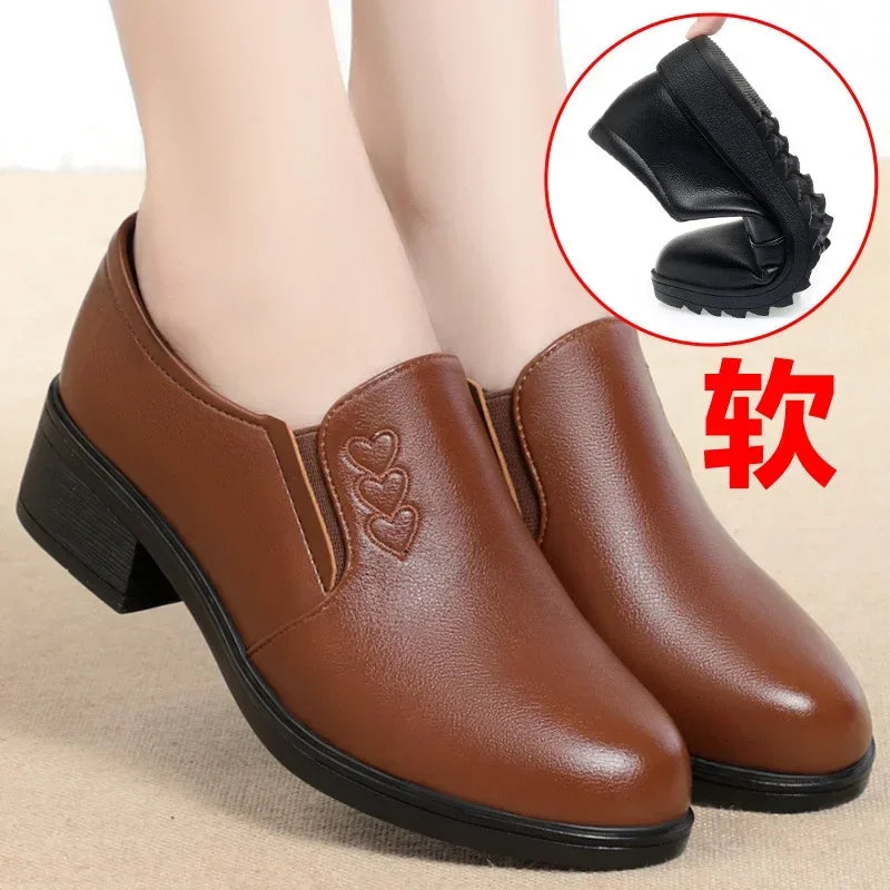 YanCloud Damen Leder Loafers – Bequeme Slip-On Flats mit 3 cm Absatz, atmungsaktive Mokassins für Alltag & Autofahren