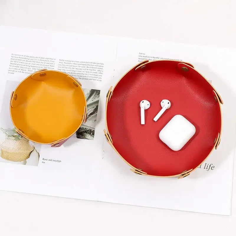 Nordische Leder Ablageschale – Faltbarer Desktop Organizer für Schlüssel, Schmuck & Kosmetik