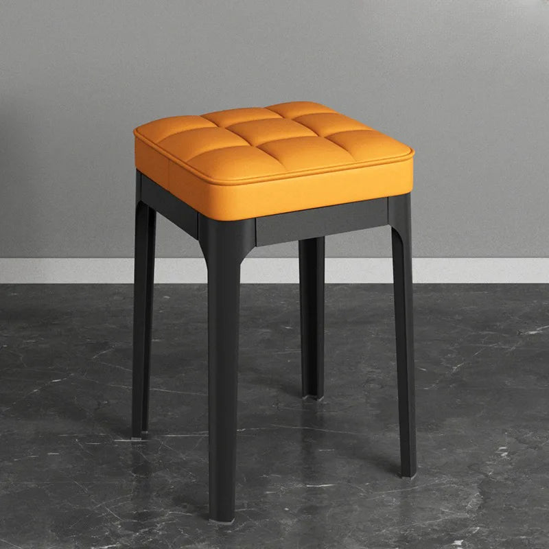 Bunte PU-Esshocker mit dicker Polsterung – Stapelbarer Designer-Sitzhocker für Restaurant, Küche & kleine Räume