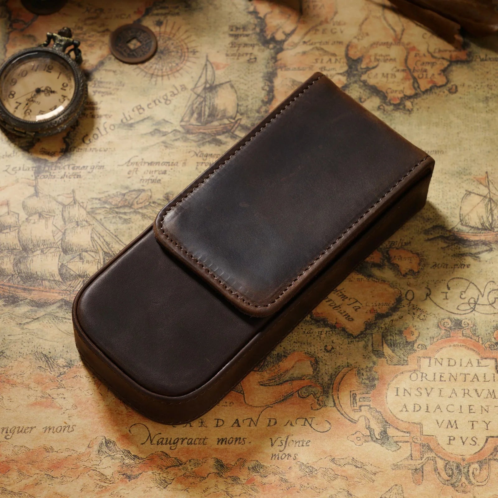 Echtes Leder Füllfederhalter-Etui mit Magnetverschluss – Crazy Horse Leder Pen Case für 3 Stifte mit herausnehmbarem Einsatz