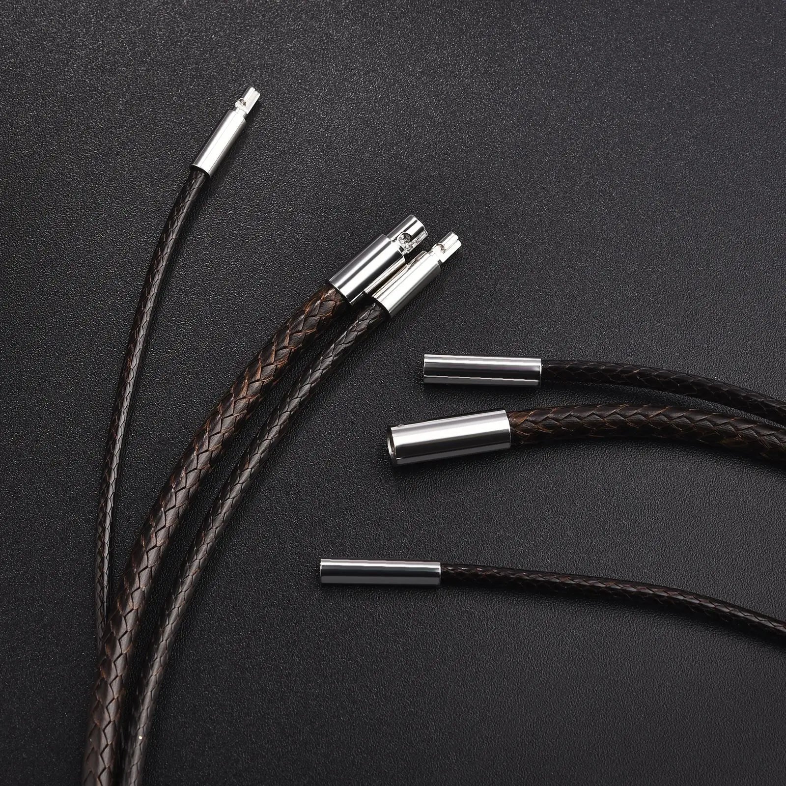 Handgefertigte Lederkette Schwarz/Braun 45–60 cm – Gewachste Flechtkordel mit Edelstahlverschluss für Damen & Herren