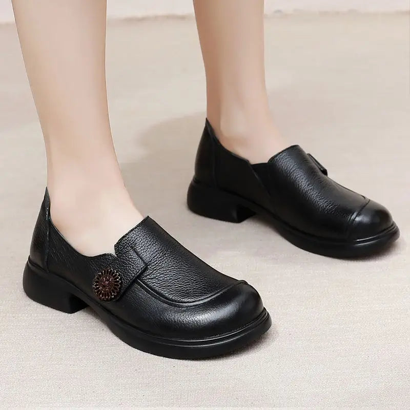 feerldi Damen Leder Flats WB-06K – Mocassins élégants à enfiler, mocassins confortables avec petits talons, chaussures plates grises