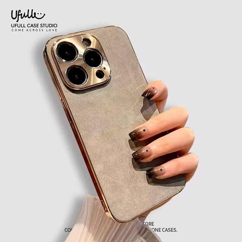 Funda práctica de lujo con soporte metálico para iPhone 11–17 Pro Max y Air – Funda de cuero con protección para cámara