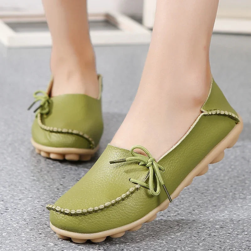 YBQJOO Damen Flats – Slip-On Mokassins aus echtem Leder, runde Zehen, bequeme Loafers für Alltag, Pflege & Plus Size 33-50