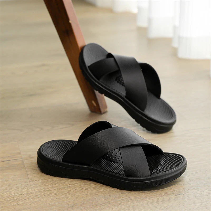 YRZL Herren Sommer Sandalen - Leichte PU-Leder Slipper, Rutschfeste Outdoor Beach Schuhe &amp; Bequeme Flip-Flops 