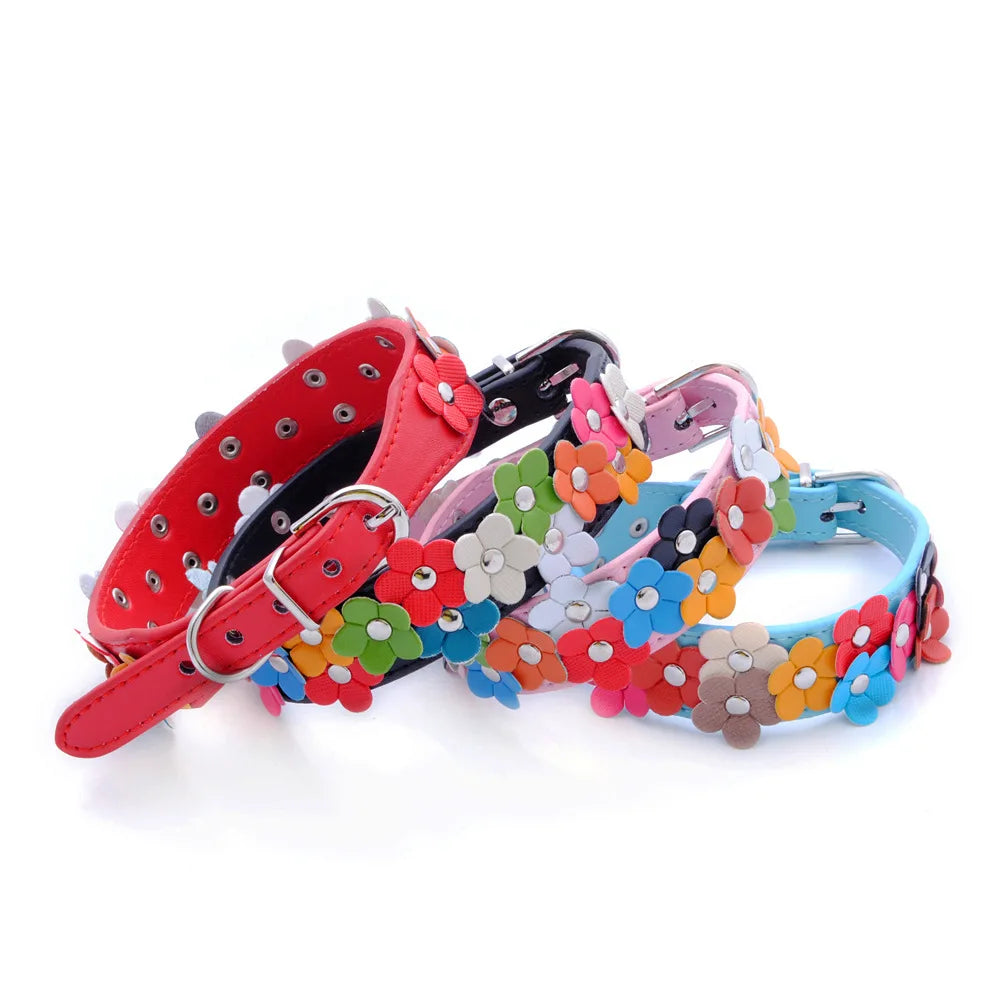 Buntes Blumen Hunde-Halsband aus Leder – Doppelreihiges Flower Pet Collar mit Schnalle für Welpen & kleine Hunde