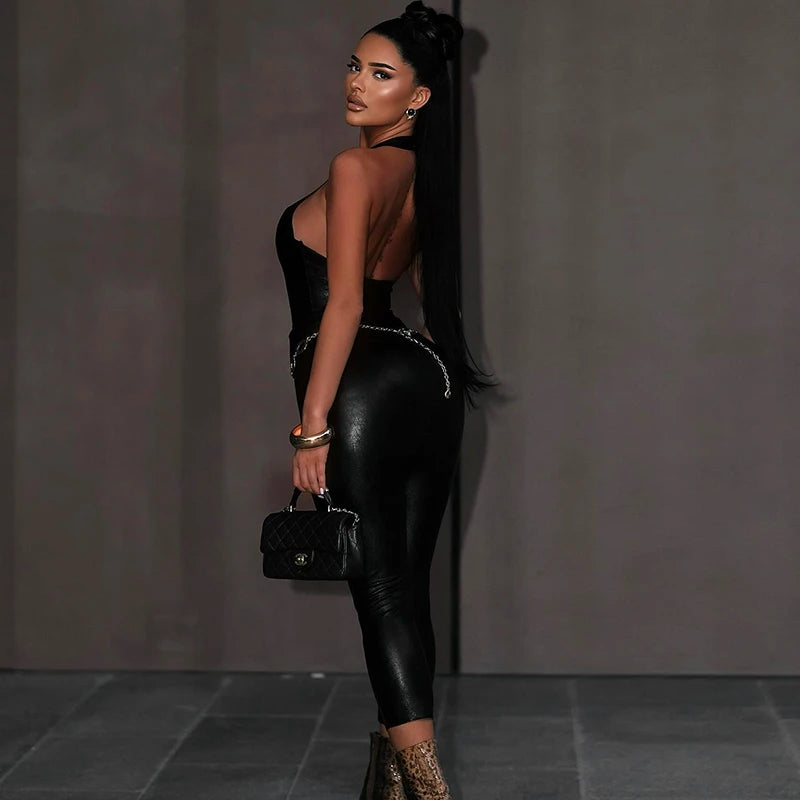 Sexy PU Leder Damen Zweiteiler – Trägerloses Halter Crop Top & Skinny 7/8 Hose, rückenfreies Faux Leather Set für Night Out & Club