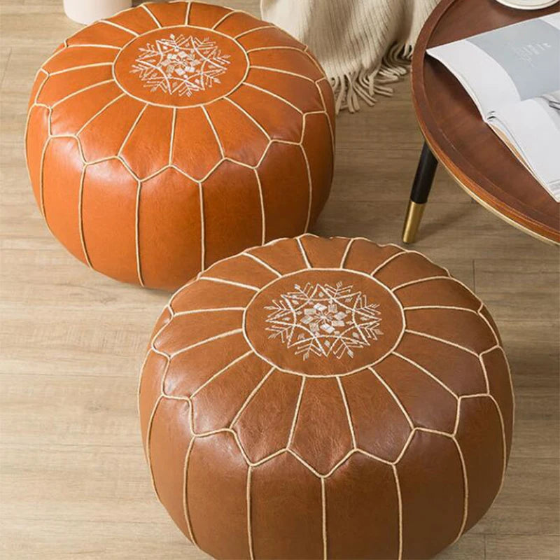 Marokkanischer PU Leder Pouf – Handbestickter runder Ottoman &amp; Fußhocker Bezug ohne Füllung, dekoratives Bodenkissen (50×50×25 cm)