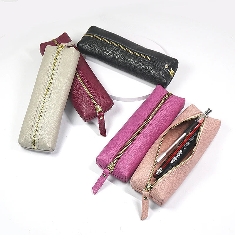 Personalisierte Leder Stifteetui aus echtem Rindsleder – Wasserdichte Reißverschluss-Stifttasche mit Namensgravur