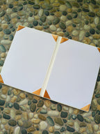 A4 Zertifikatsmappe aus PU-Leder – Elegante Dokumentenmappe 310 × 220 mm | Hochwertige Lederoptik Mappe für Urkunden &amp; Unterlagen