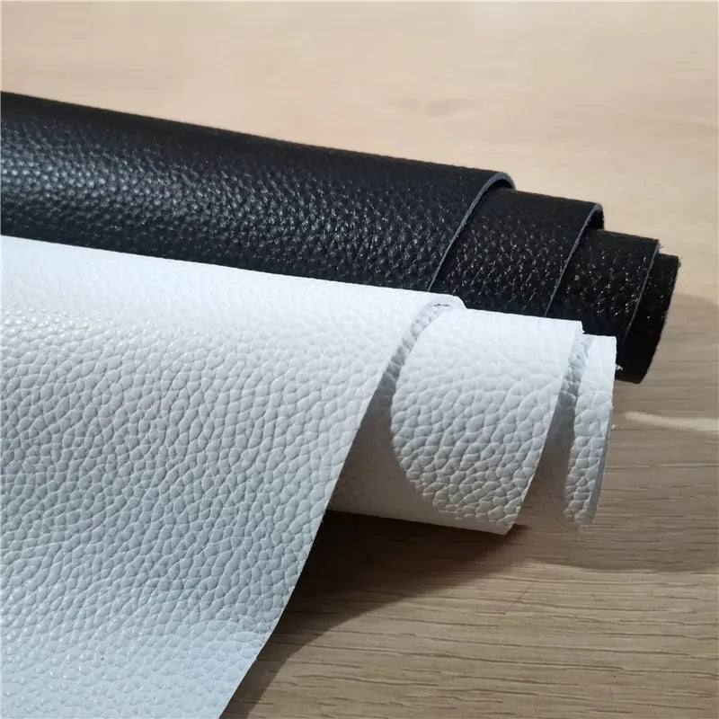 Lychee-Prägung Rindsleder am Stück – Schwarzes & Weißes Top-Layer Echtleder 1,4–1,6 mm für Rucksäcke, Handtaschen & Möbel