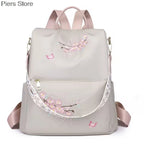 Großer Damen Rucksack aus weichem Lederlook – Modischer Softback Studentinnen-Rucksack mit viel Stauraum 