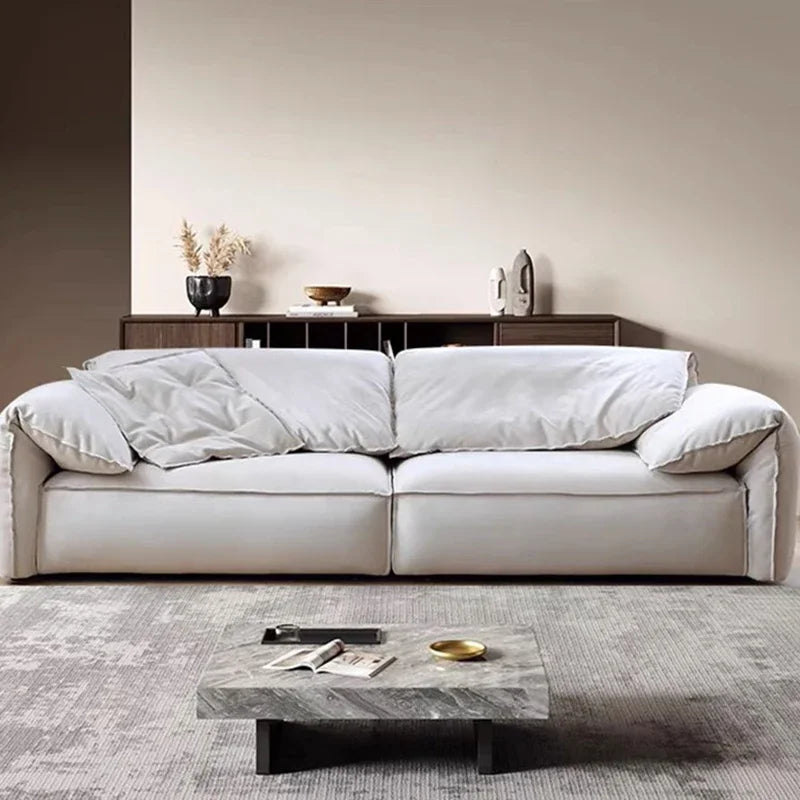 Luxuriöses Designer Ledersofa im italienischen Minimalismus – Grand canapé-lit moderne avec chaise longue, style scandinave, configuration individuelle