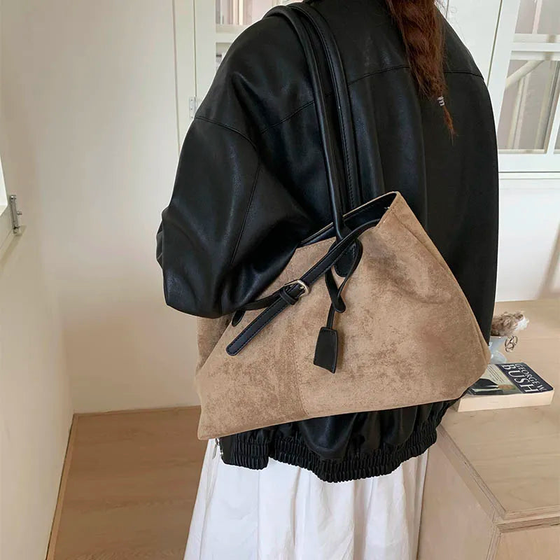 LEFTSIDE Damen PU-Leder Schultertasche – Retro Underarm Bag 2025, Luxus Casual Tote für Herbst & Winter