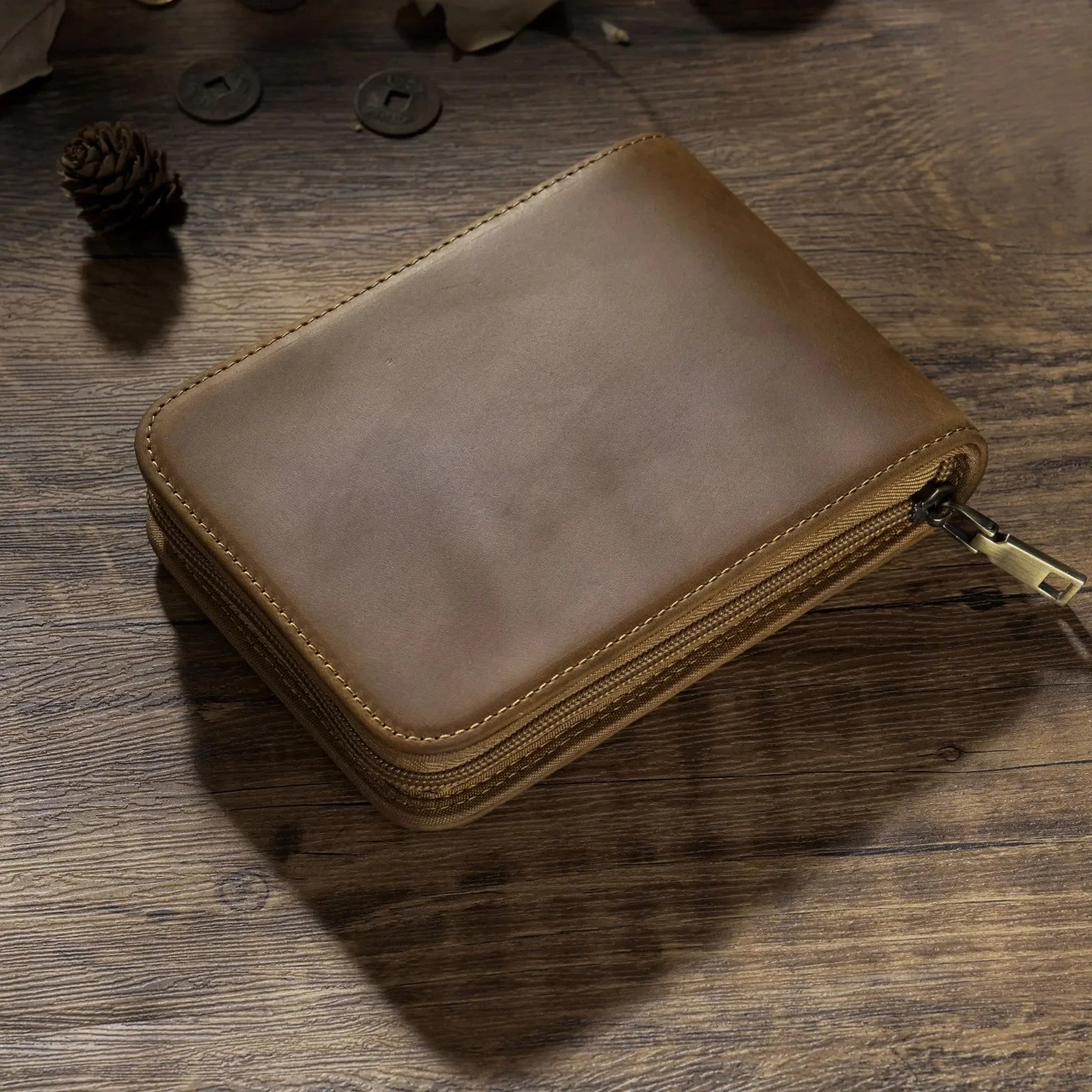 Vintage Leder Füller-Etui für 12 Stifte – Großes Reißverschluss Stiftemäppchen aus echtem Leder für Schule &amp; Büro 