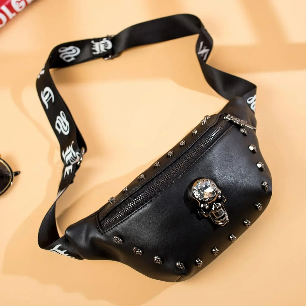 Damen Leder Bauchtasche mit Totenkopf-Design – Schwarze Fanny Pack & Crossbody Belt Bag für Festivals, Reisen & Outdoor