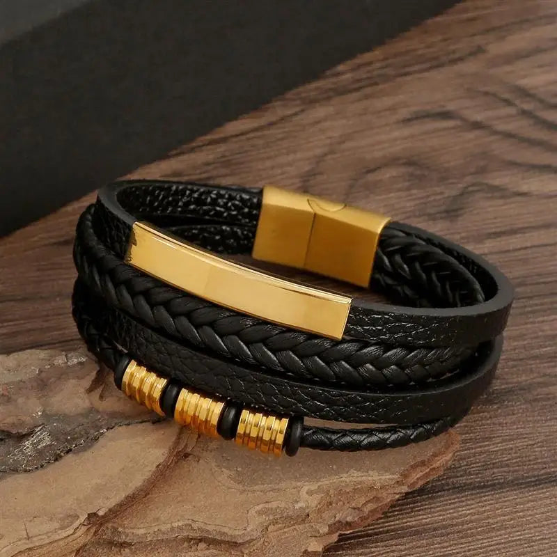 Klassisches Herren Lederarmband – Handgeflochtenes Multi-Layer Armband mit Magnetverschluss im modernen Punk-Style