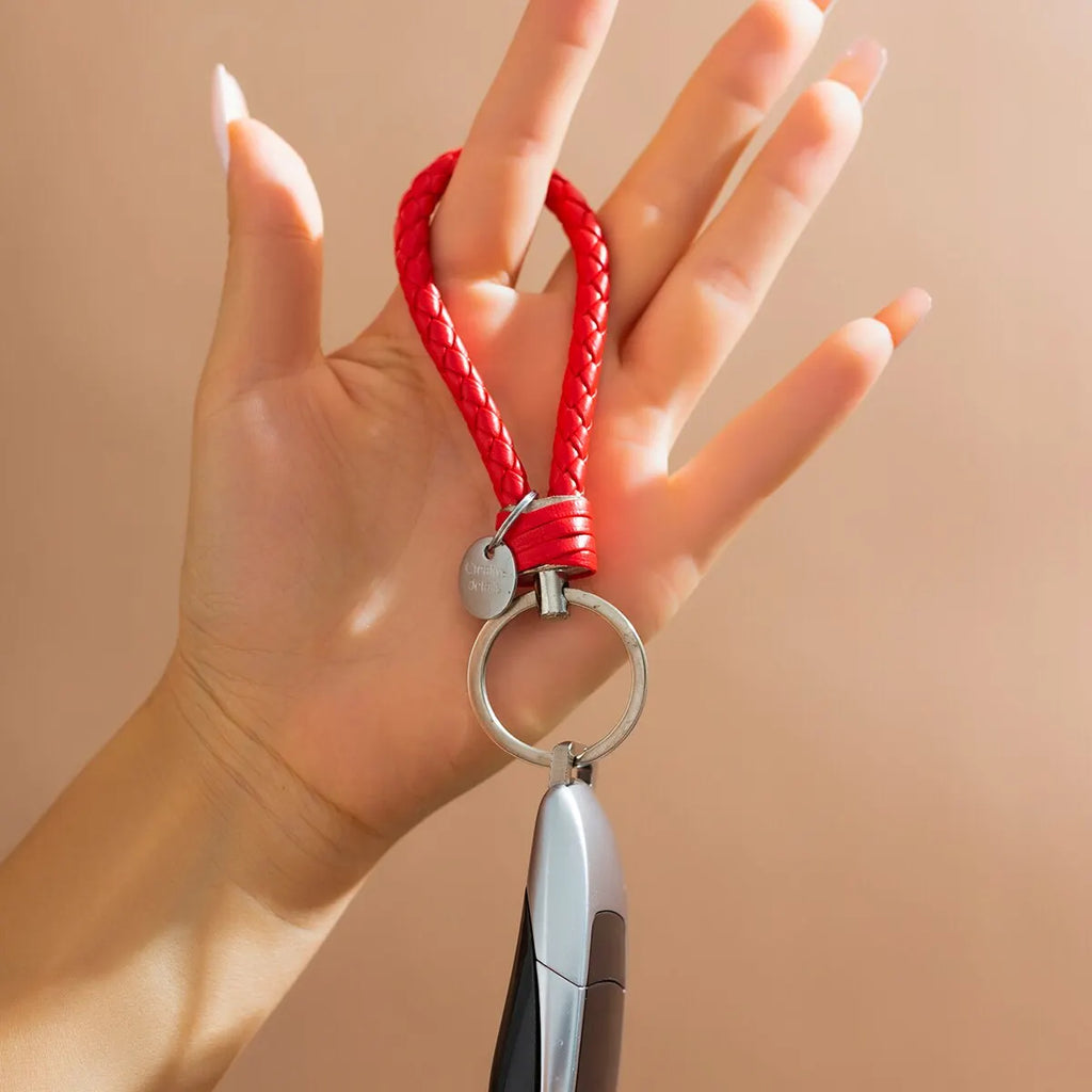 2er Set PU-Leder Schlüsselanhänger – Geflochtener Keychain &amp; Bag-Pendant mit Metallring für Damen &amp; Herren 