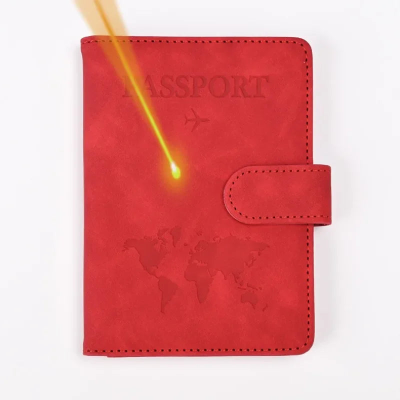 CEXIKA Personalisierte Reisepasshülle – PU-Leder Passport Cover mit Namensgravur als Geschenk zur Hochzeit & Reise