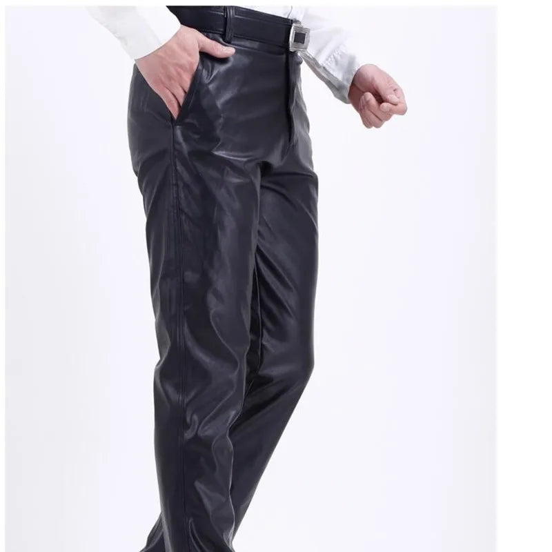 Herren PU Lederhose Locker &amp; Stretch – Wasserdichte, leichte Kunstlederhose in Schwarz, gerade Passform, Plus Size Sommerhose 