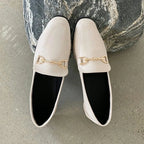 Comemore Damen Loafers – Slip-On Flats aus Mikrofaser, britischer Stil mit Metallakzent, runde Zehen, Frühling & Herbst