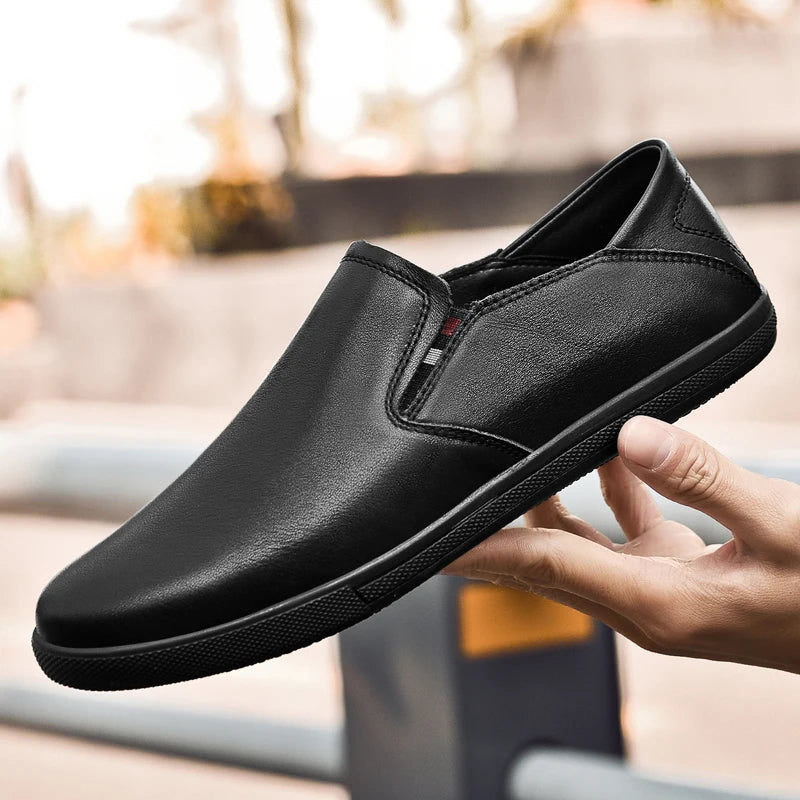 Britische Herren Loafer aus echtem Leder – Weiße Slip-On Mokassins mit weicher Sohle, Business & Casual Schuhe für Frühjahr und Herbst