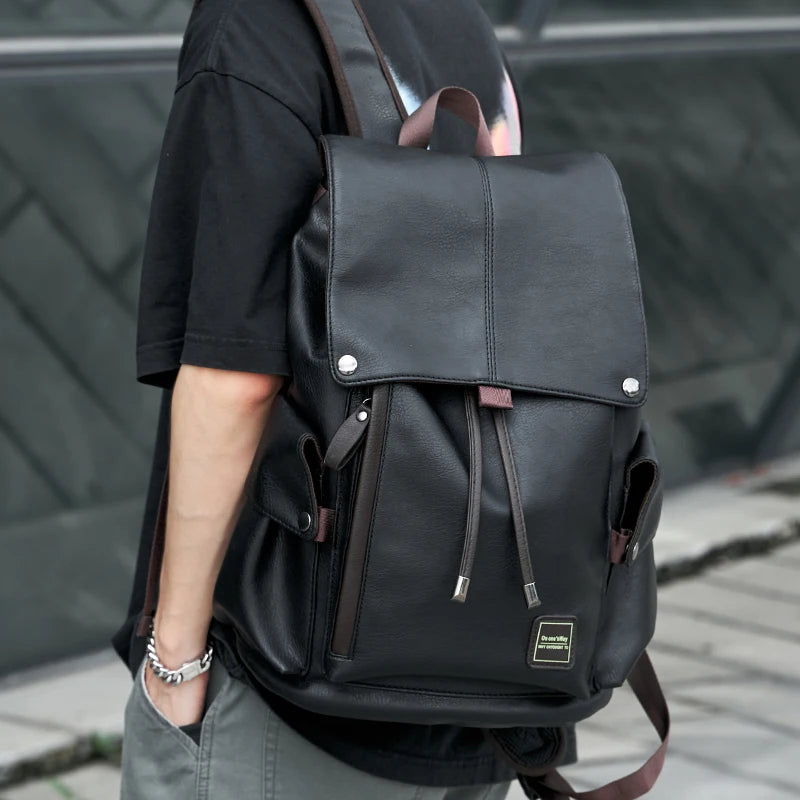 MATE ELAN Herren Leder Business Rucksack – Großer Laptoprucksack 15,6 Zoll mit USB-Anschluss, wasserfest & alltagstauglich