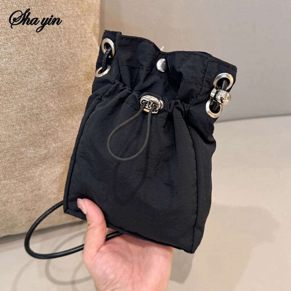 Mini sac à bandoulière en nylon – Portefeuille et pochette multifonctions souples pour téléphone portable, sac messager unisexe 