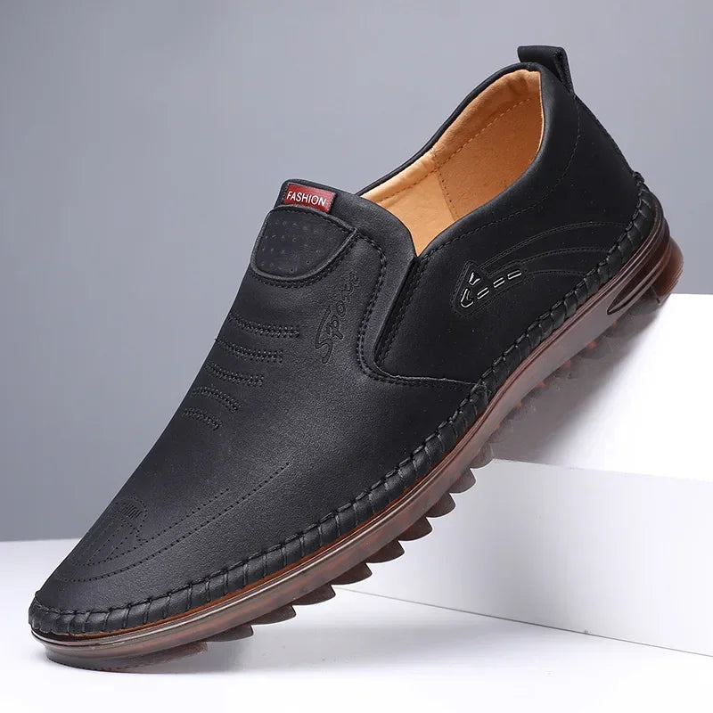 Herren Leder Look Loafer – Handgefertigte Slip-On Mokassins, leichte Business- & Freizeitschuhe mit weicher Sohle für Sommer