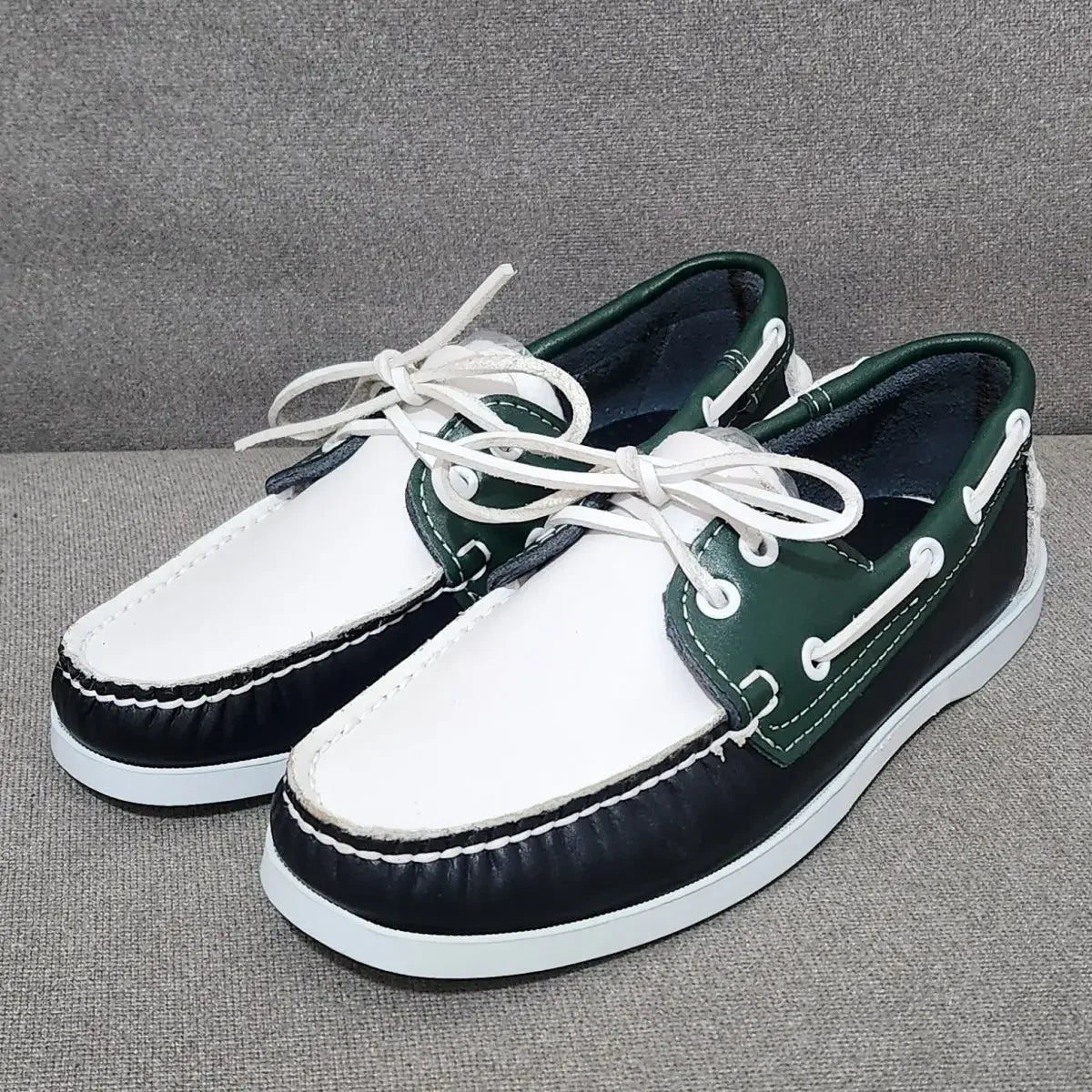 Herren Echtleder Loafer & Mokassins – Handgefertigte Driving Shoes aus Rindsleder, Klassische Bootsschuhe für Freizeit & Alltag