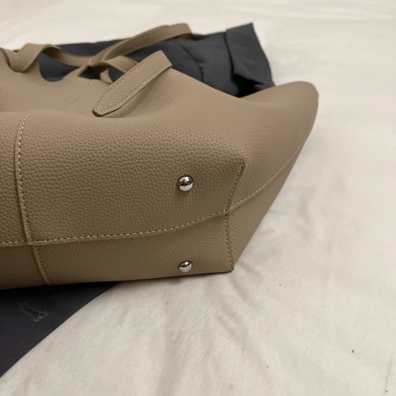 Designer Schultertasche Damen aus PU-Leder – 2-in-1 Shopper Tote mit großer Kapazität, weich & elegant (2025)